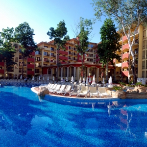 Grifid Bolero Pool(1)